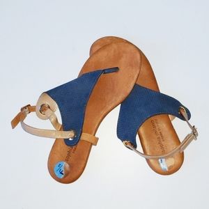 Sophia milano blue thong sandals